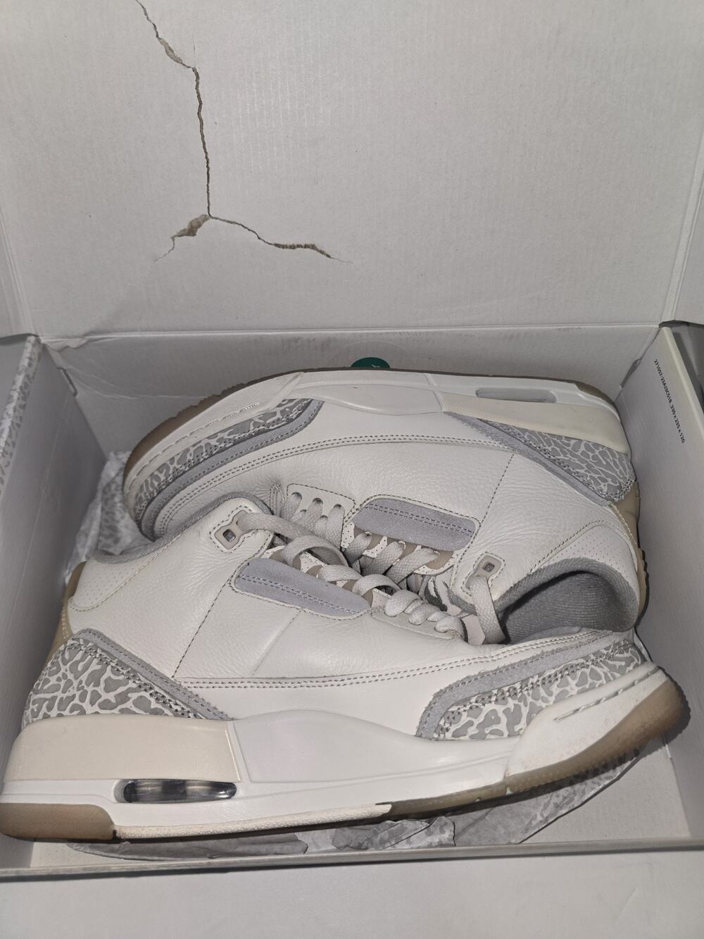 Air Jordan 3 Retro Craft Ivory Size 9.5 FJ9479-100